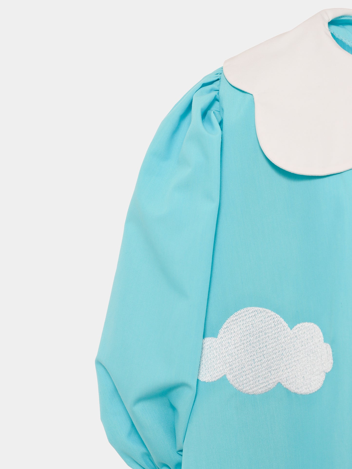 Robe bleue pour fille avec nuages et montgolfière