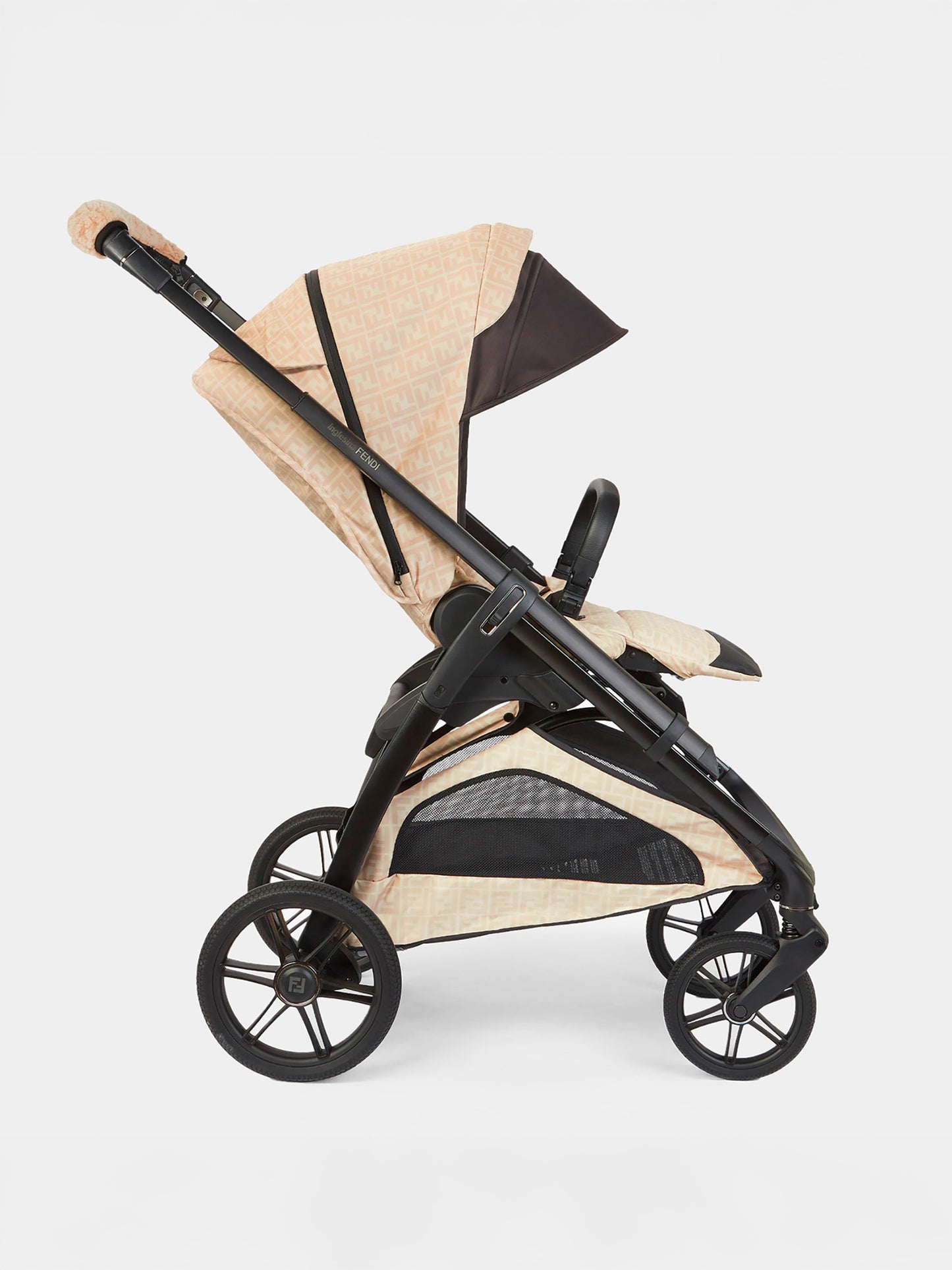 Poussette beige pour bébé enfants