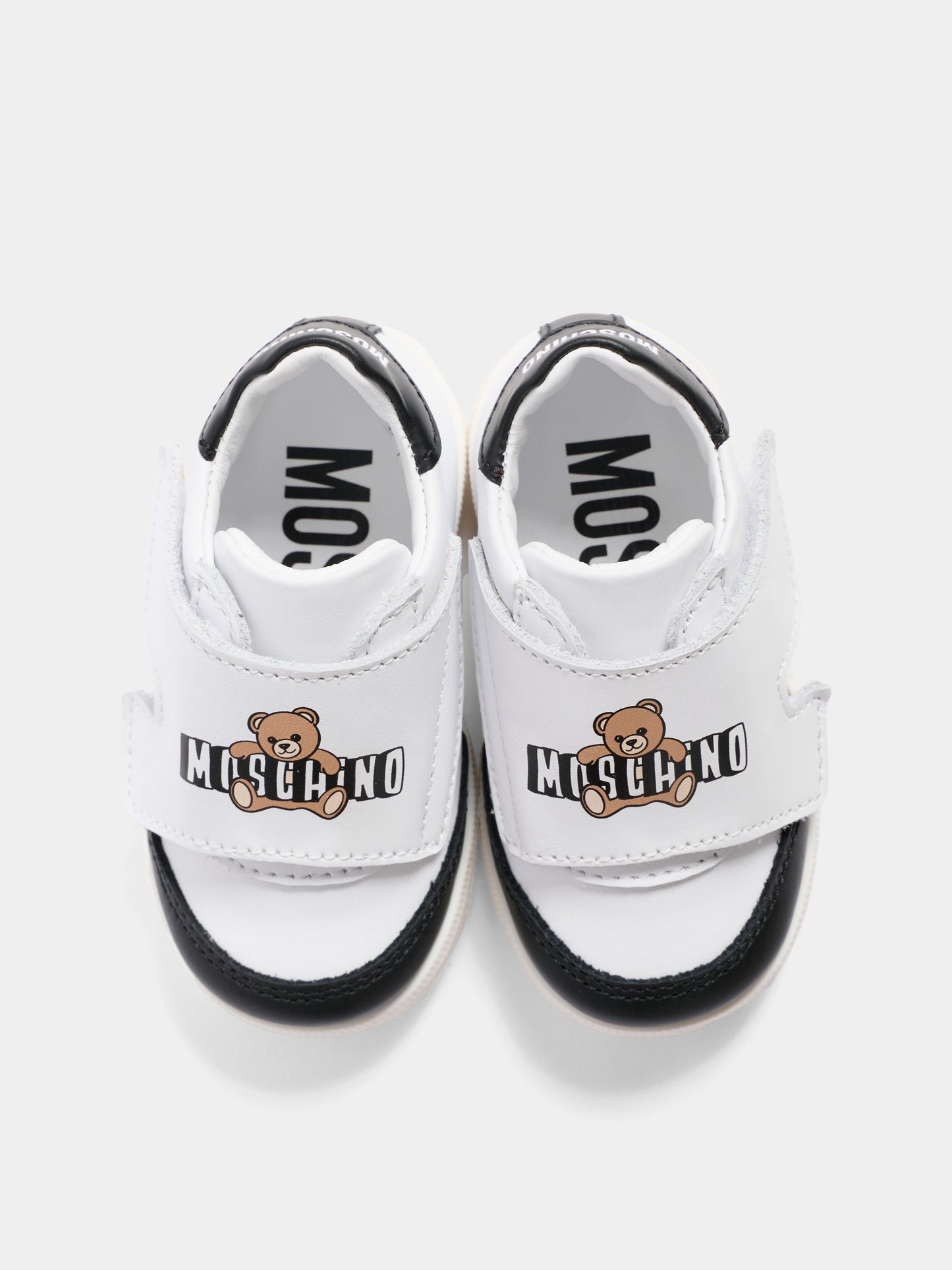 Sneakers basse bianche per bambino con logo,Moschino Kids,82943 - VAR2