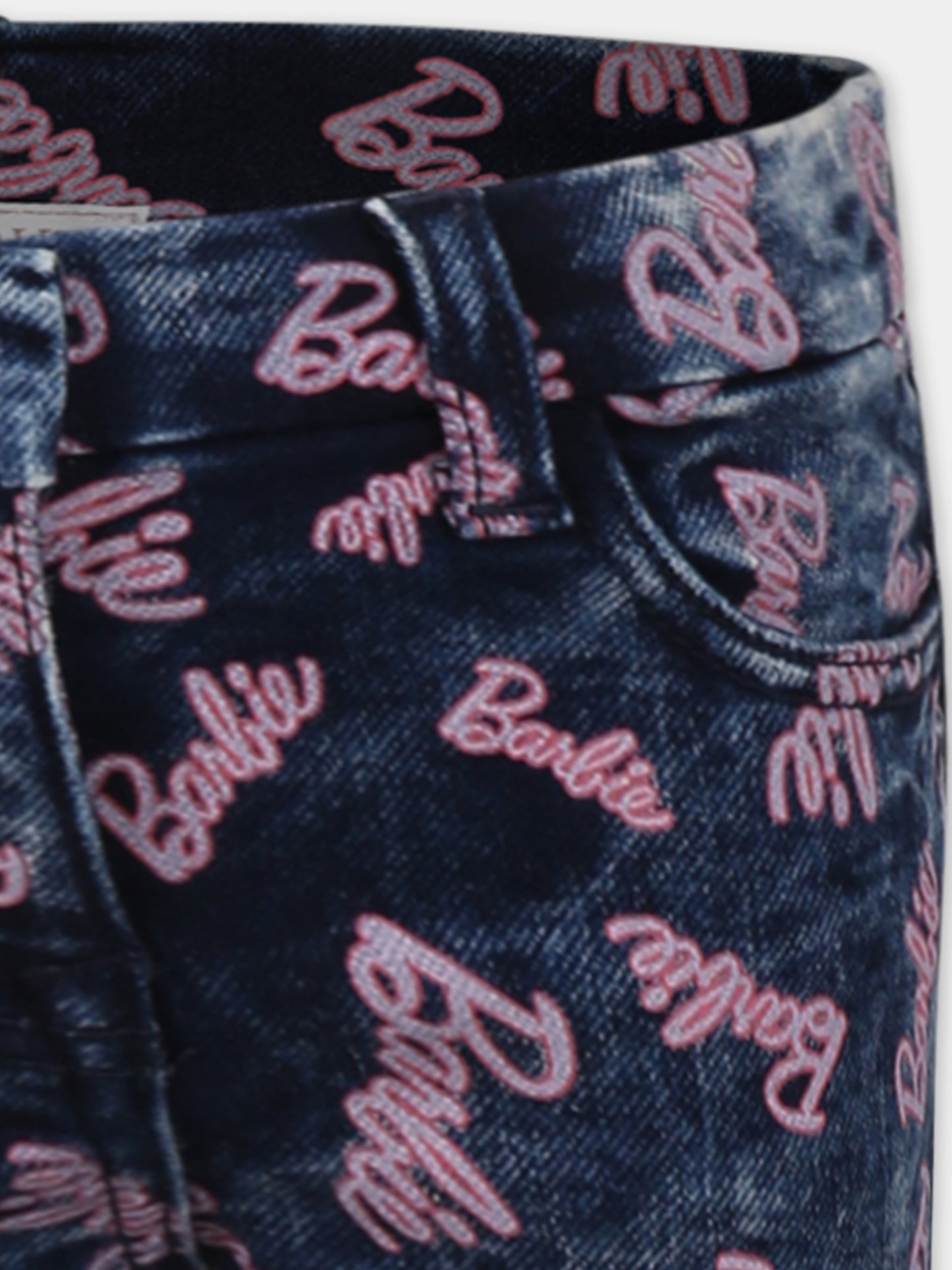 Jeans blu per bambina con scritta Barbie all over,Monnalisa,19D430 4771 0055