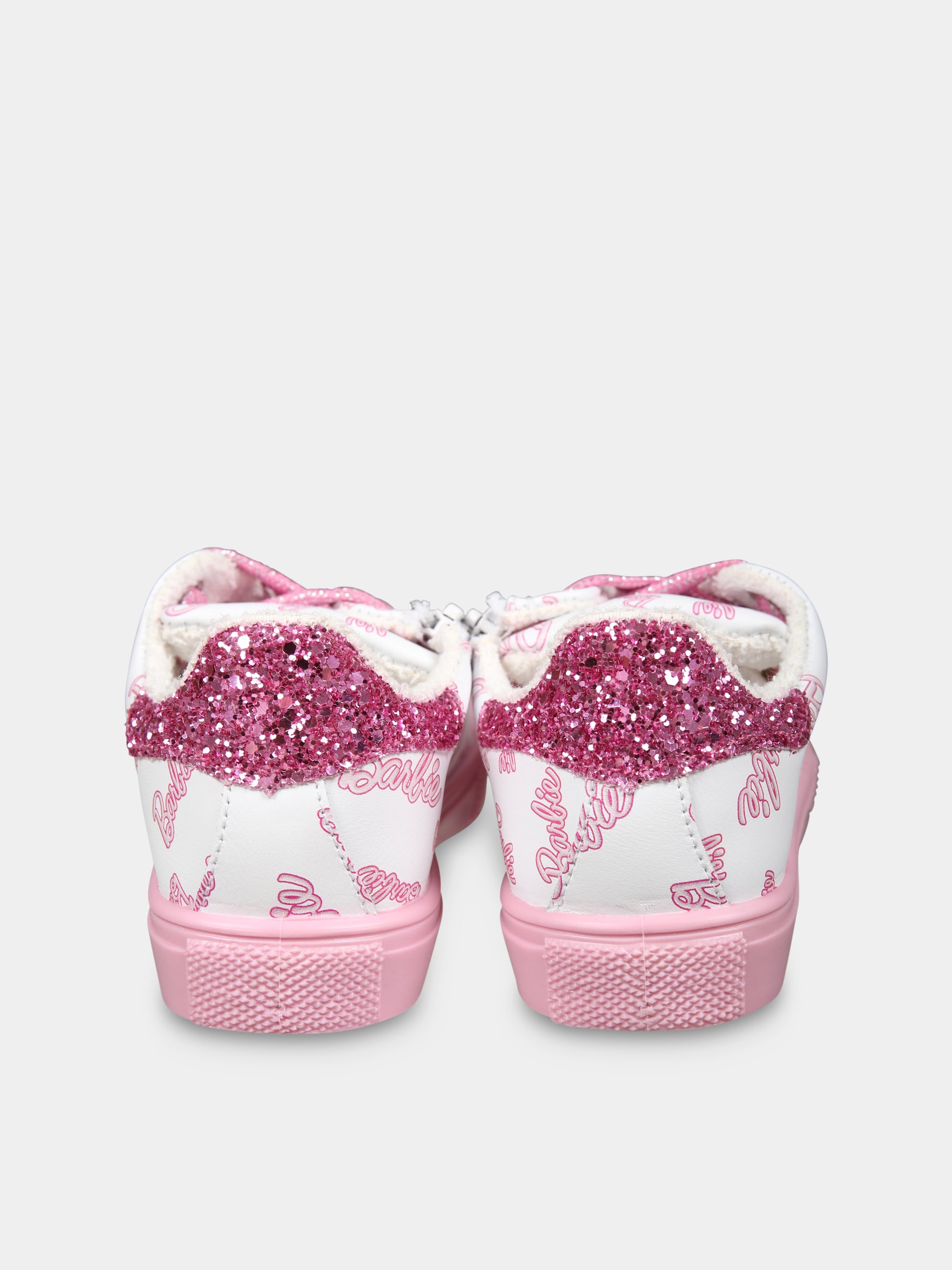 Sneakers bianche per bambina con scritta Barbie all over,Monnalisa,8CD020 4F34 0193