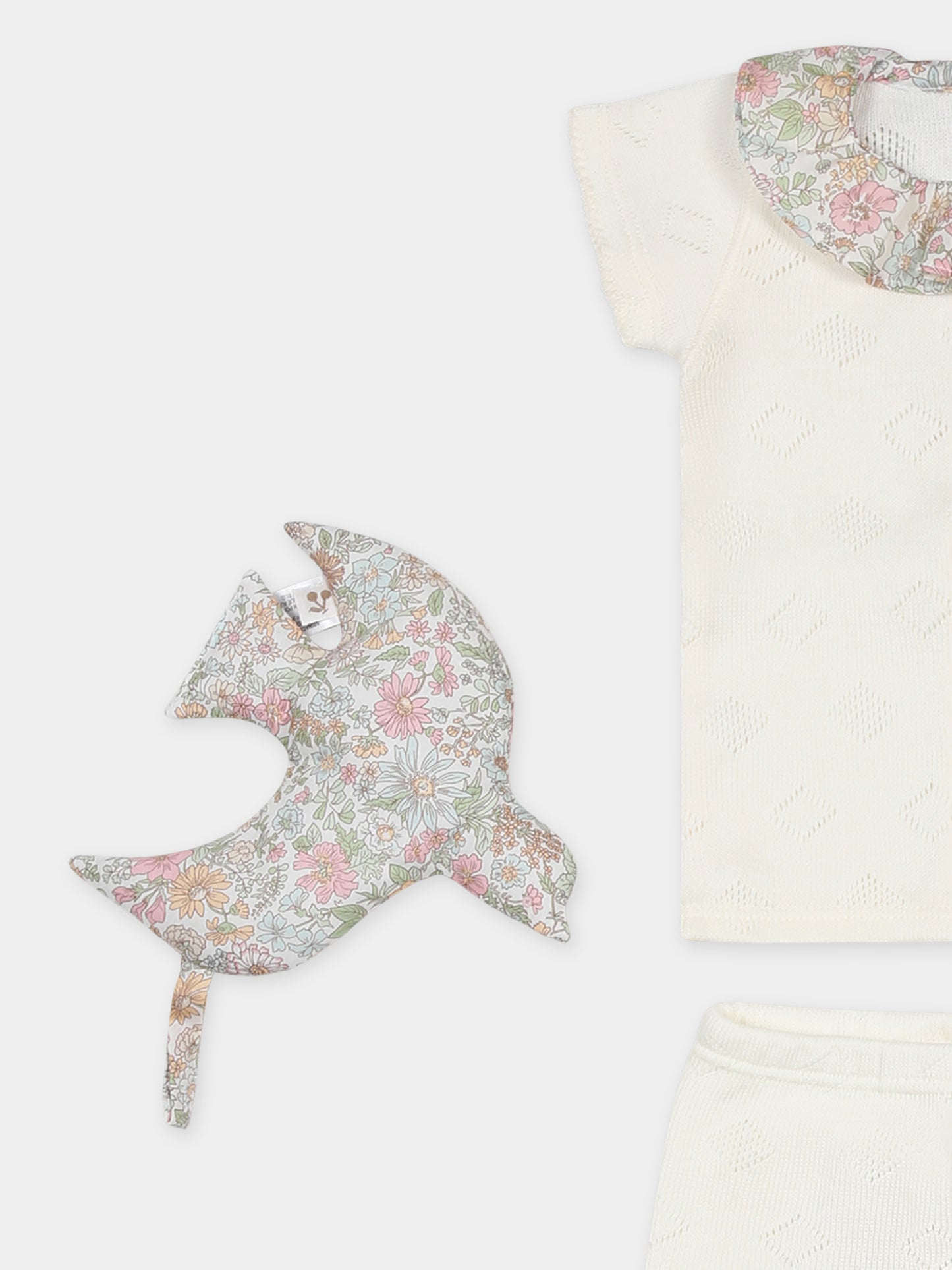 Ensemble de naissance ivoire pour bébé fille